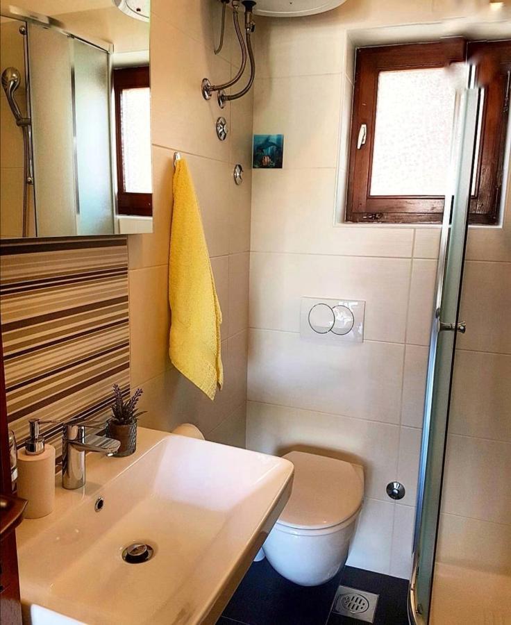 Sapjane Holiday House Pasjak מראה חיצוני תמונה