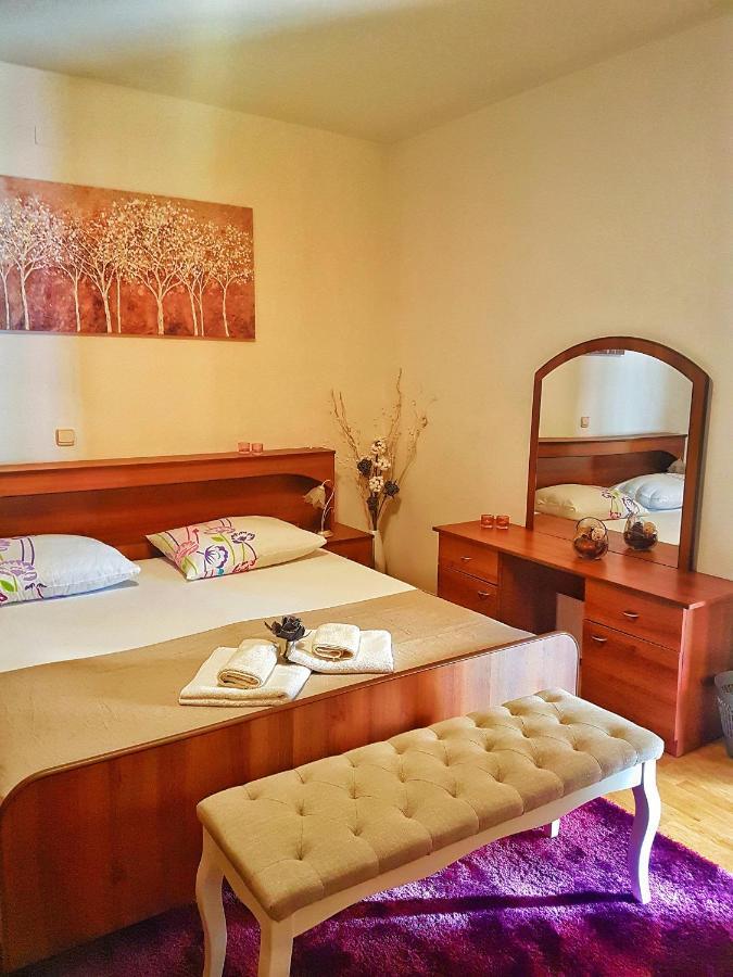 Sapjane Holiday House Pasjak מראה חיצוני תמונה